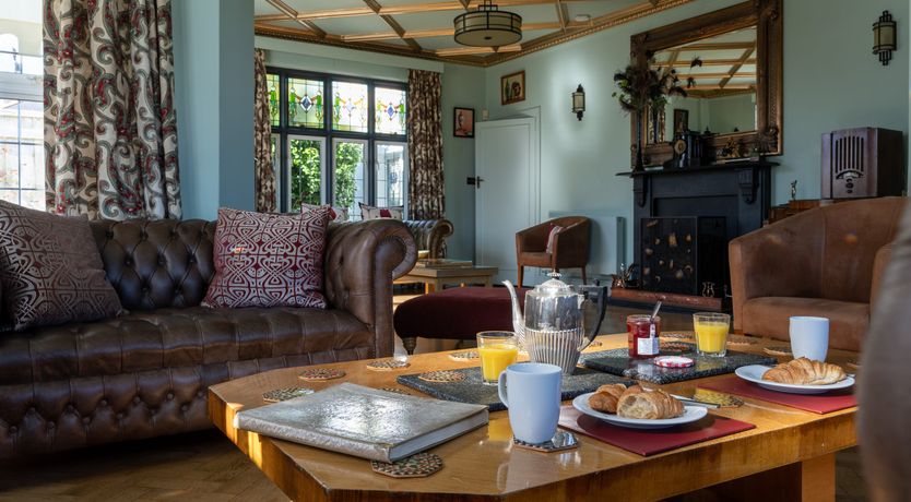 Photo of Art Deco House