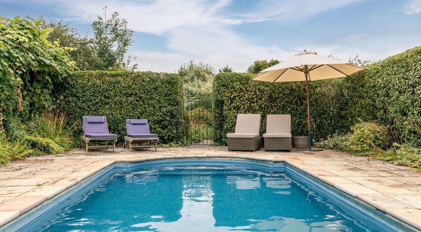 Photo of Honey Stone