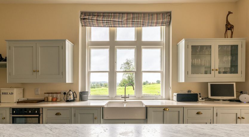 Photo of Honey Stone