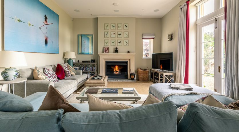 Photo of Honey Stone