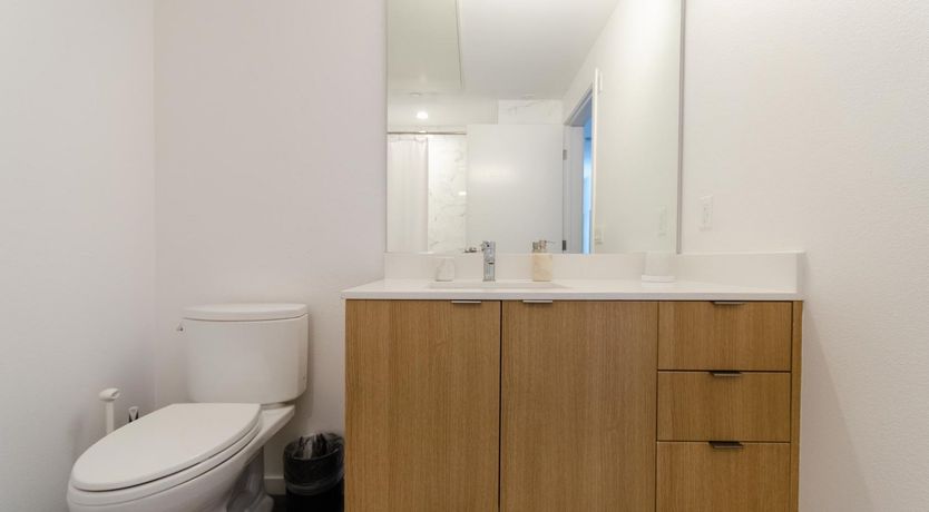 Photo of Rowan and the Junco