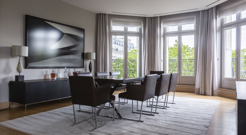 Photo of The Crystal Decanter