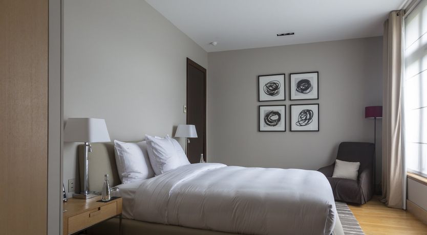 Photo of The Crystal Decanter