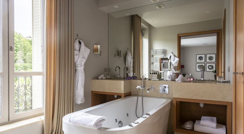 Photo of The Crystal Decanter