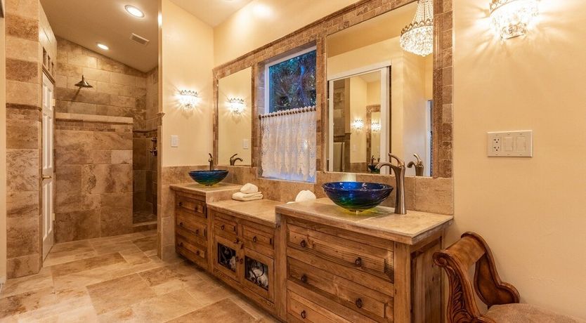 Photo of Dancing In The Moonlight