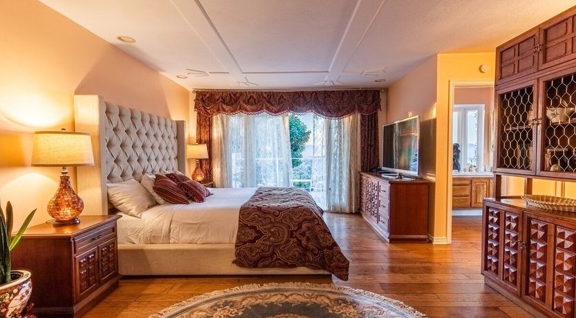 Photo of Dancing In The Moonlight