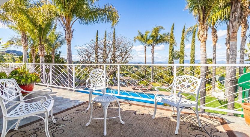 Photo of Dancing In The Moonlight