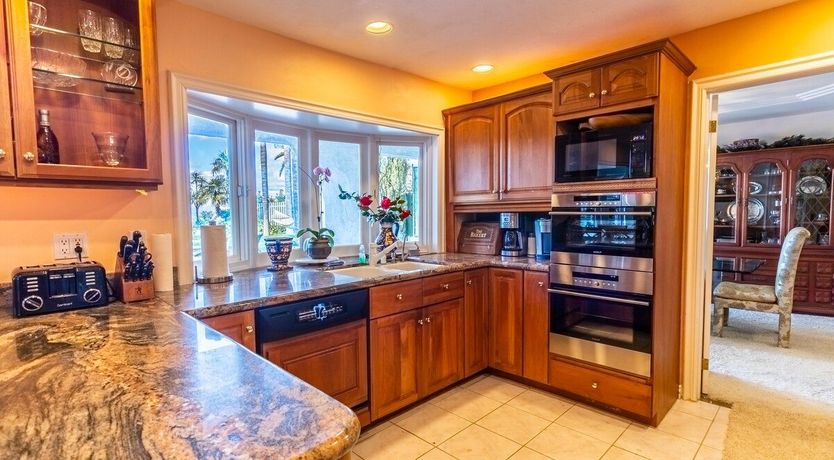 Photo of Dancing In The Moonlight