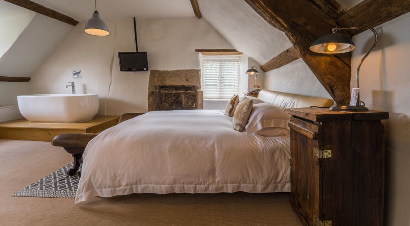 Photo of Earth & Fire