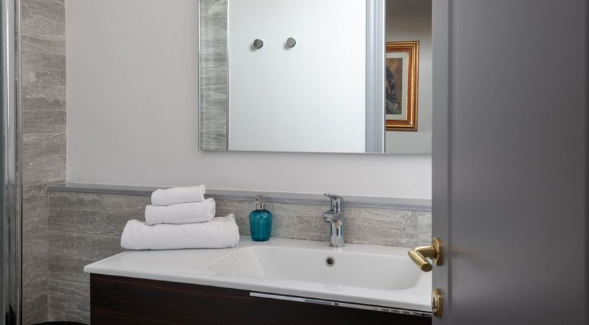 Photo of Ambrosia Square