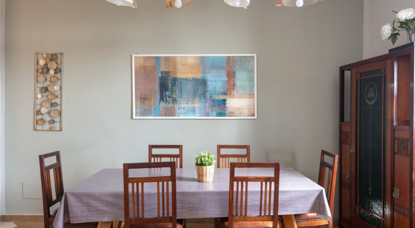 Photo of Ambrosia Square