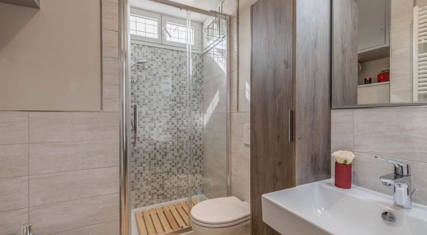 Photo of Ambrosia Square