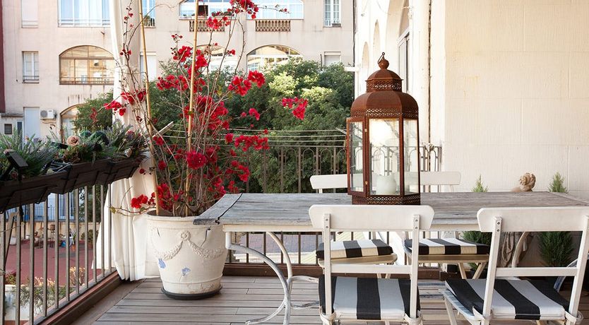 Photo of The Feather Chandelier