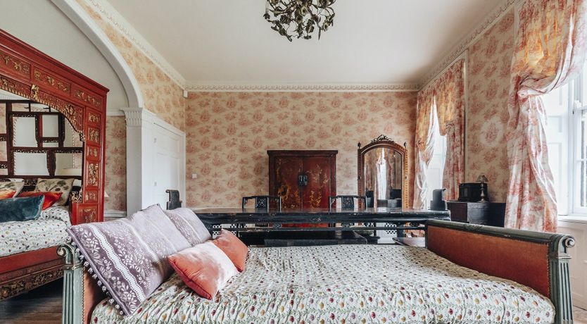 Photo of Sense & Sensibility