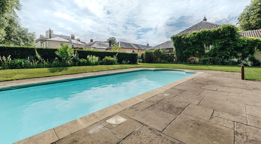 Photo of Sense & Sensibility