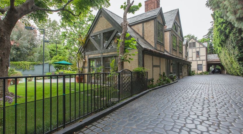 Photo of Warner Brother's