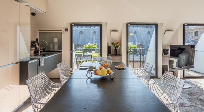 Photo of Bacon's Enigma