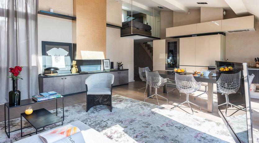 Photo of Bacon's Enigma