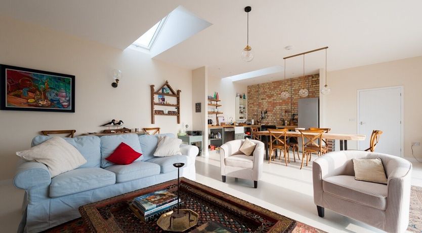 Photo of Barefoot Magic