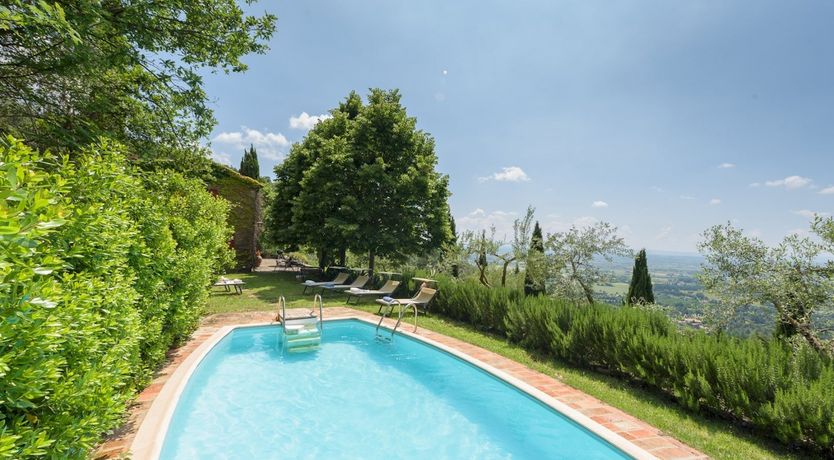 Photo of A Touch Of Ivy