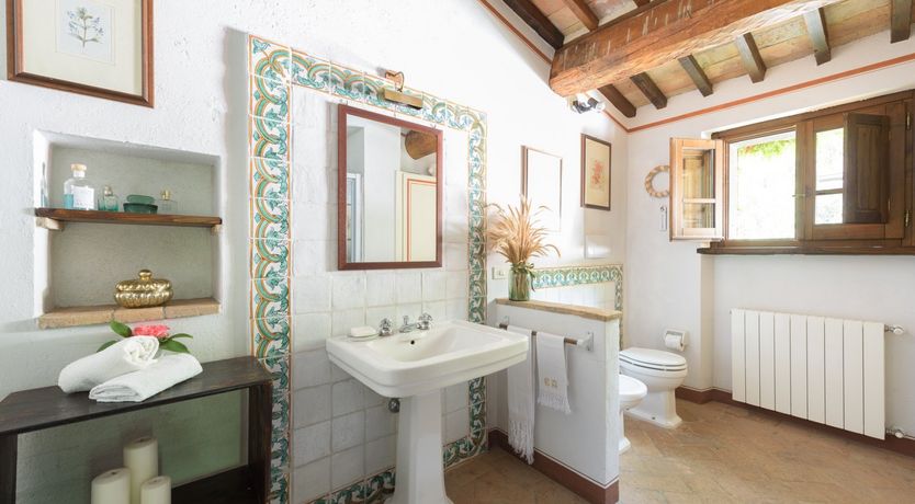 Photo of A Touch Of Ivy