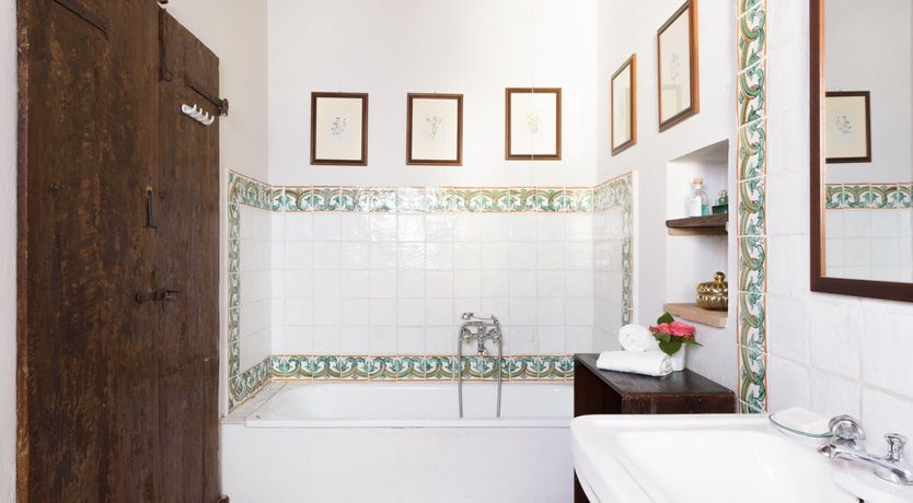 Photo of A Touch Of Ivy