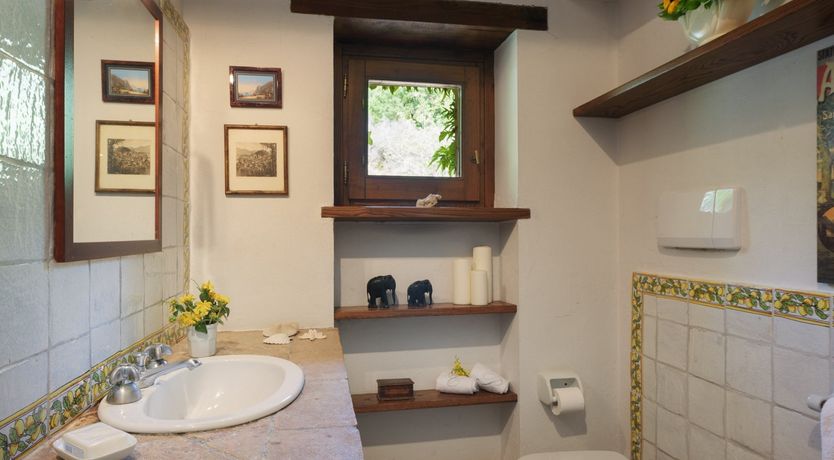 Photo of A Touch Of Ivy