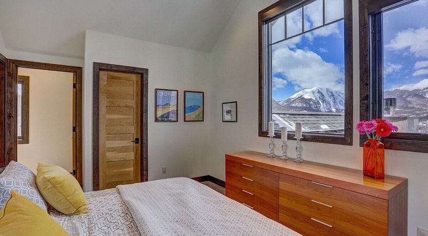 Photo of Rocky Mountain High