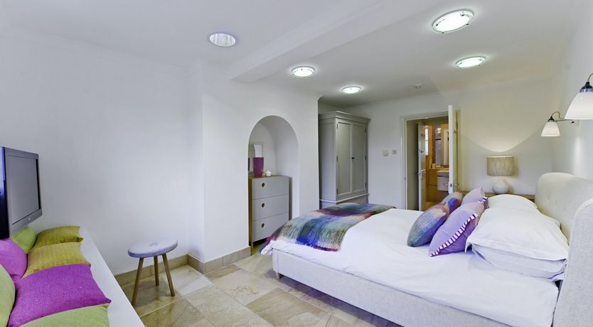 Photo of Lower Garden Suite