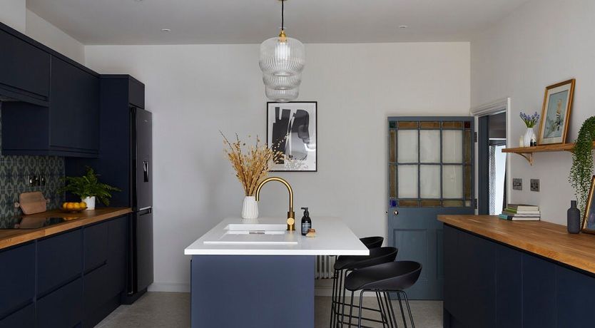 Photo of Major House