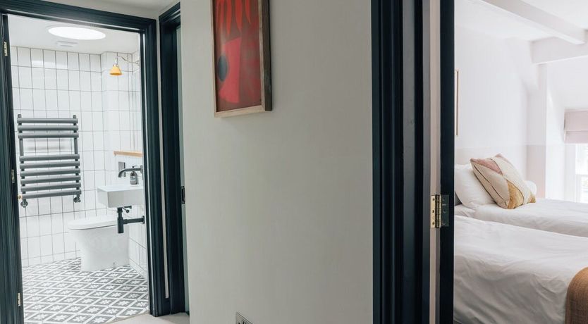 Photo of Major House