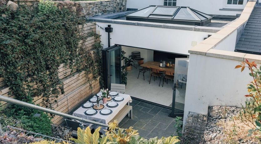 Photo of Major House