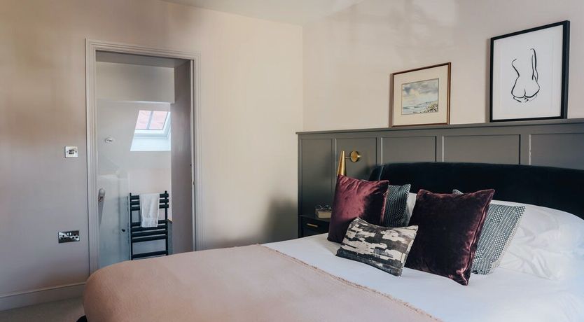 Photo of Major House