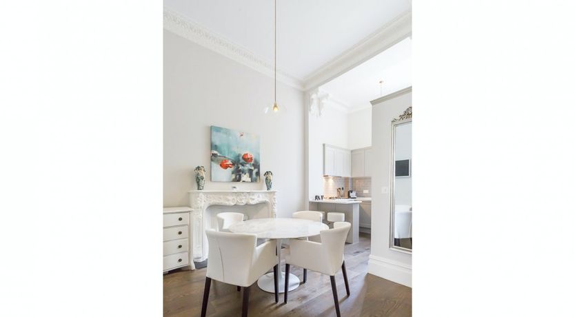 Photo of The Dancing Lady