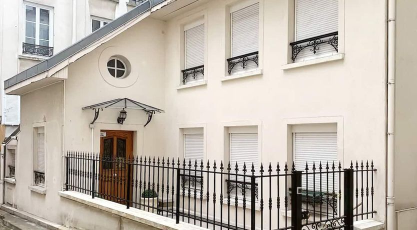 Photo of Blue Feathers