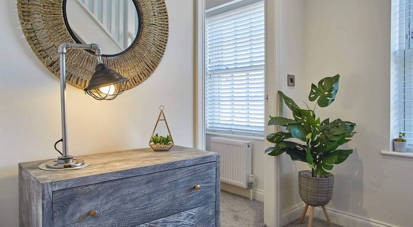 Photo of Bumblebee Jasper