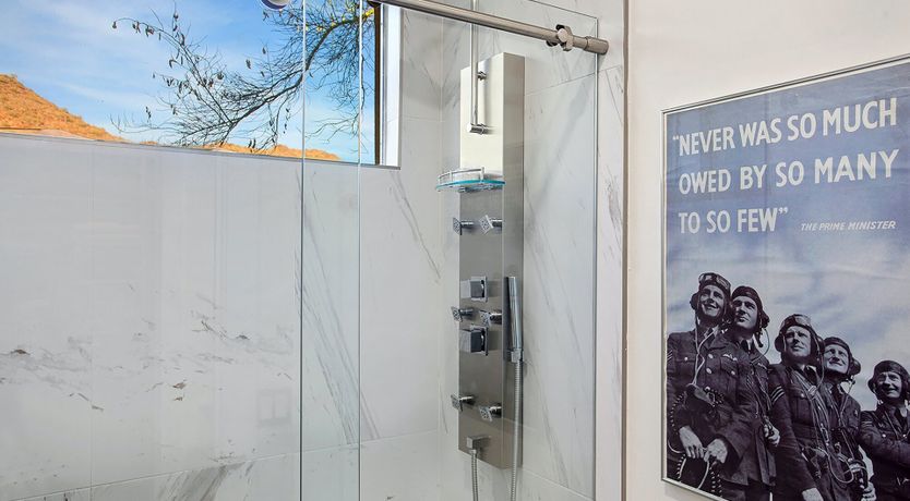 Photo of Shimmering Sienna