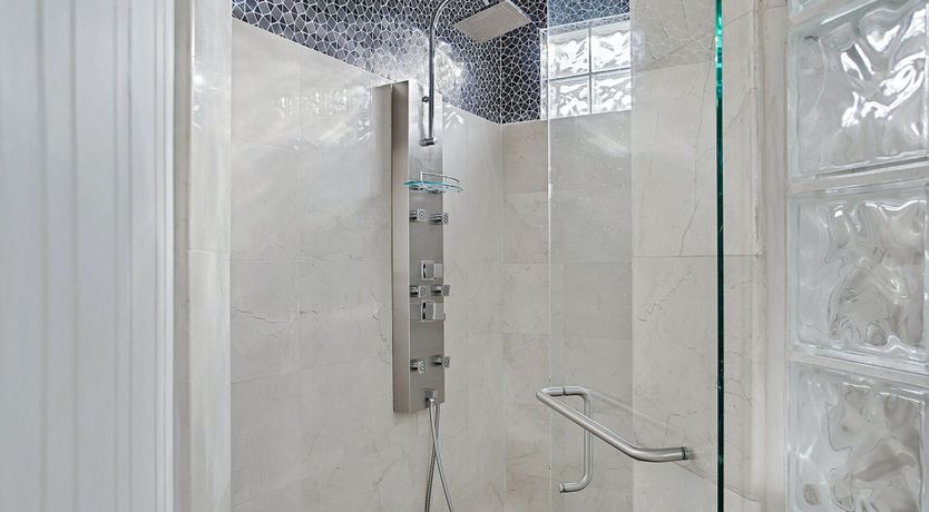 Photo of Shimmering Sienna