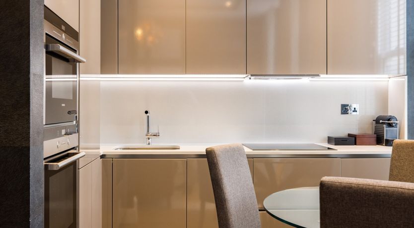 Photo of The Mayfair Suite I