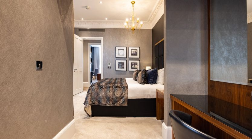 Photo of The Mayfair Suite I