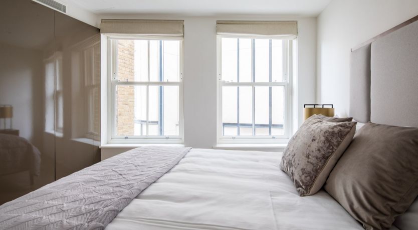 Photo of Obsidian Shine