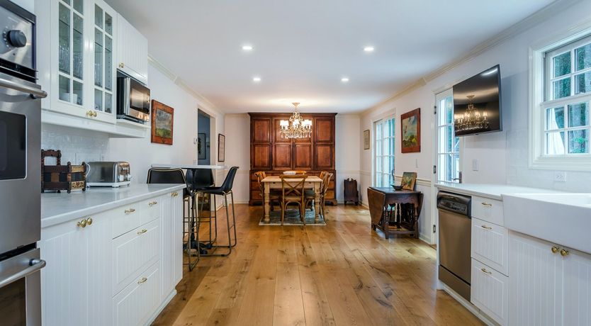 Photo of Crop And Saddle