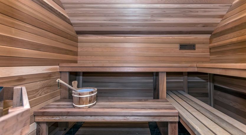 Photo of Crop And Saddle