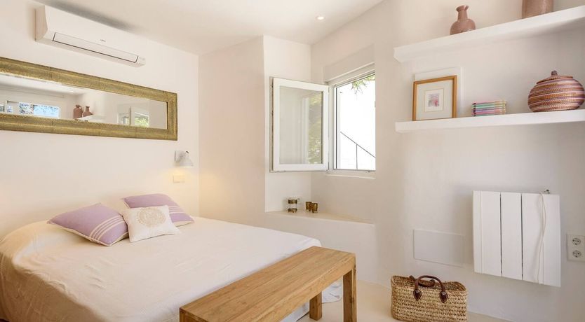 Photo of Driftwood Dreams