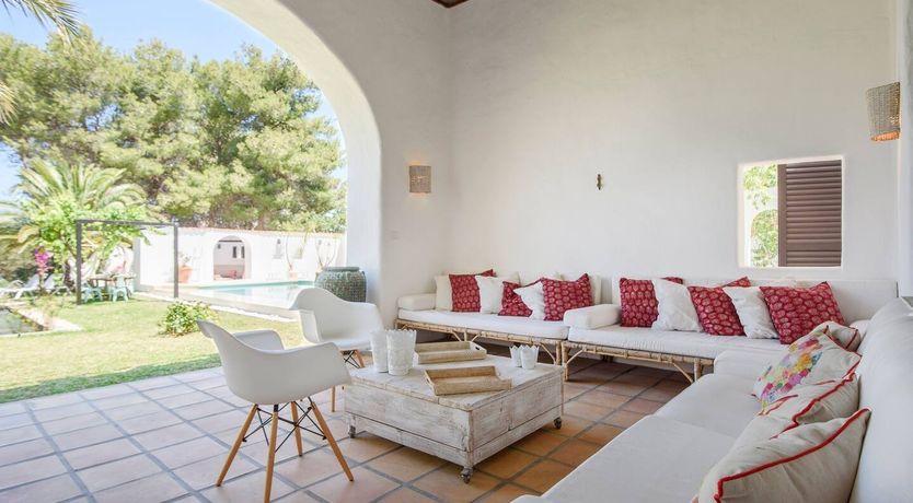 Photo of Driftwood Dreams