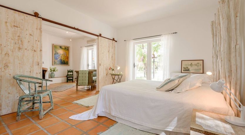 Photo of Driftwood Dreams