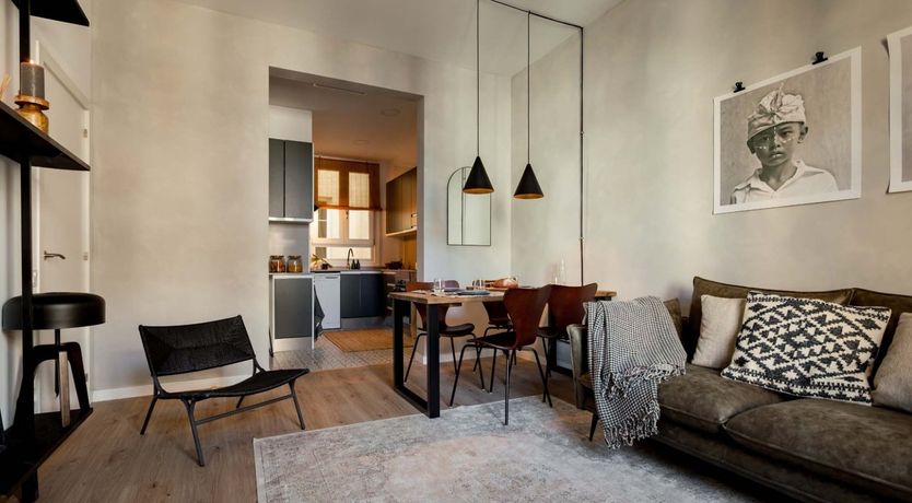 Photo of Angel in Anthracite