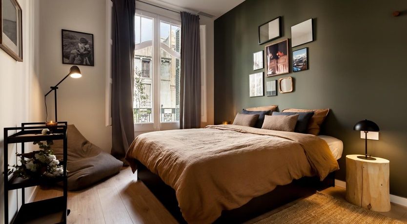 Photo of Angel in Anthracite