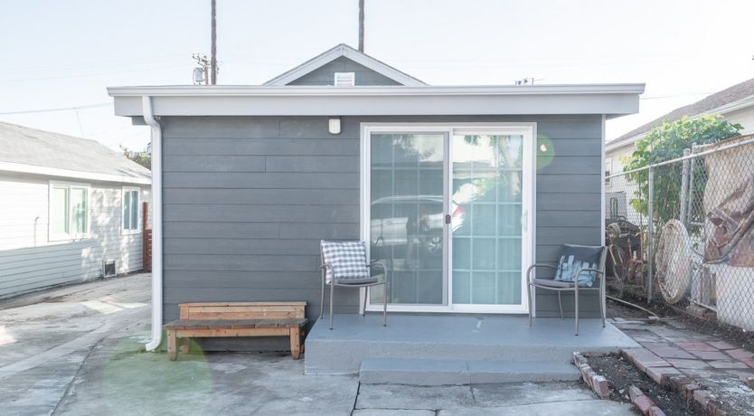 Photo of Simply Silver