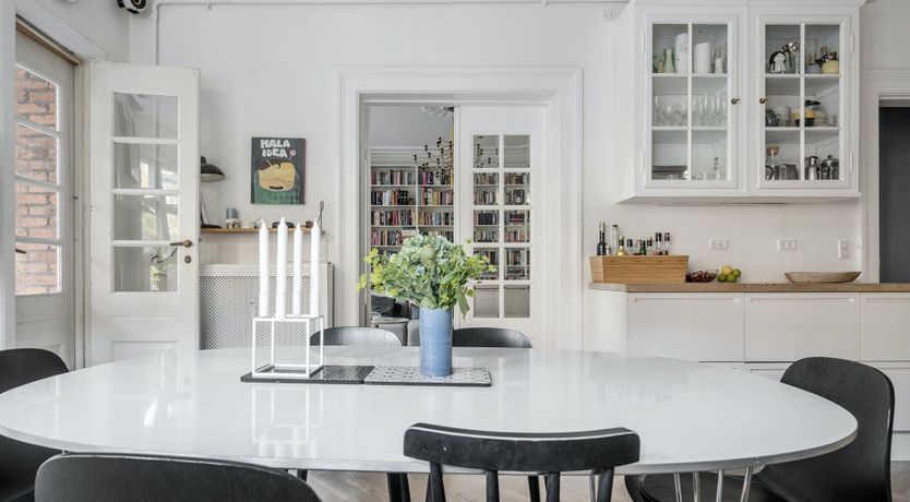 Photo of Look At You